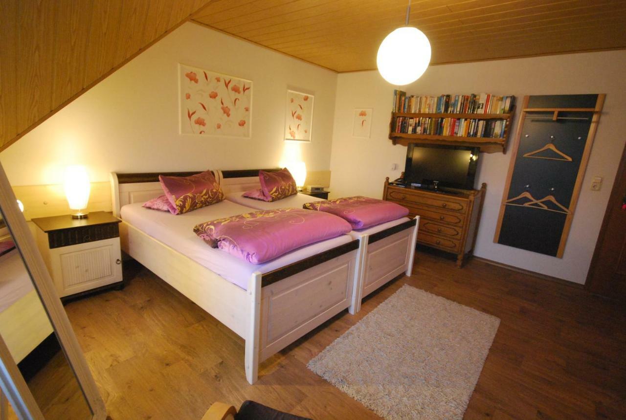 Ferienwohnung -Am Kanal- Nordgeorgsfehn Exterior photo